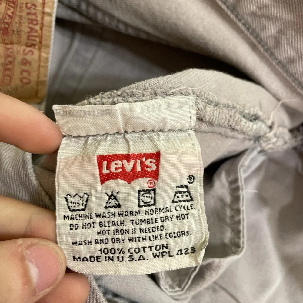 VTG Levi's 501 0648 Light Gray Denim Jeans Made in USA Men's 34x34 (fit 33x33)